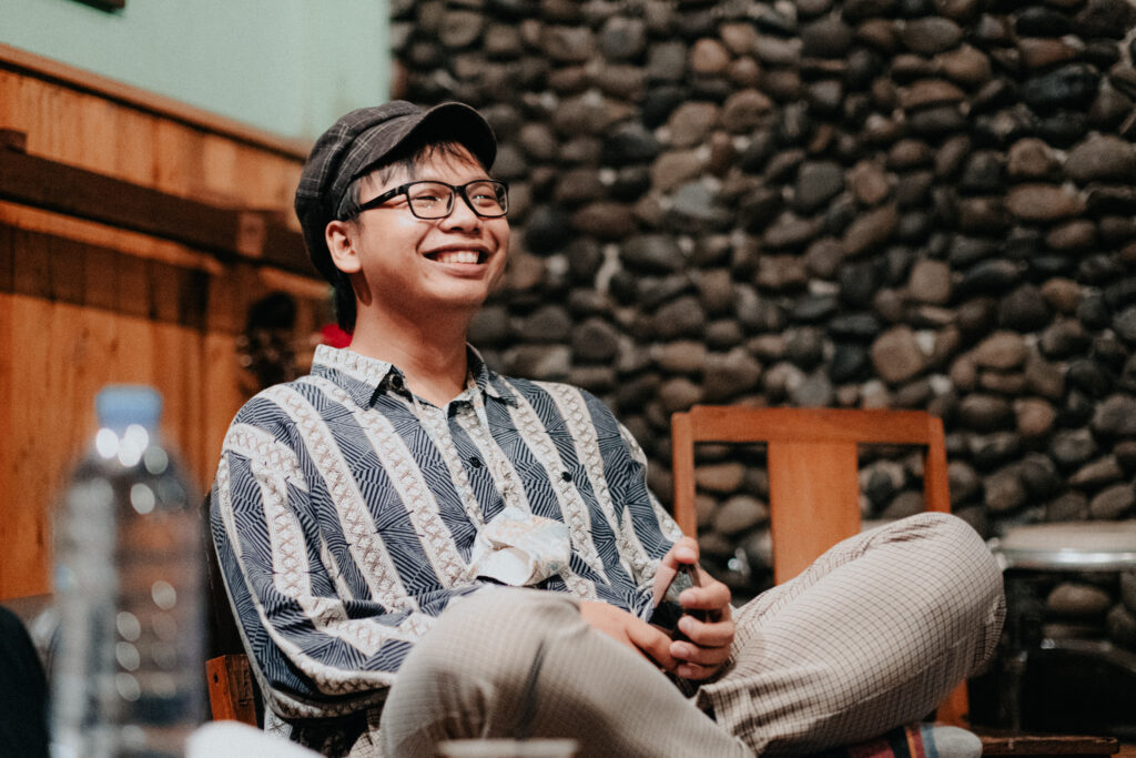 RadVoice Mempromosikan Social Media Specialist-nya