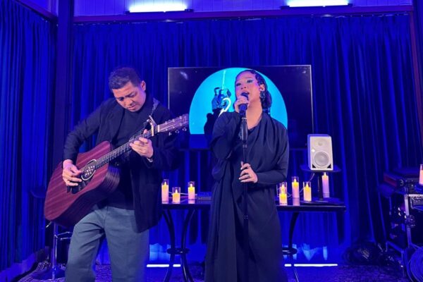 RadVoice Menghubungkan Hearing Session Album ‘Blue’ Ade Govinda dan Media